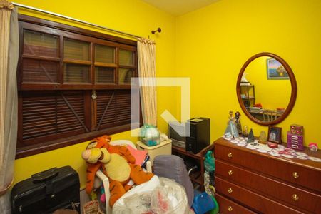 Casa à venda com 386m², 3 quartos e 4 vagasQuarto 02