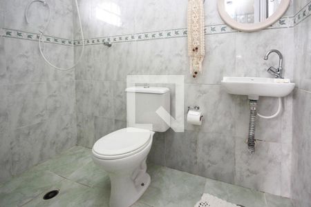 Casa à venda com 386m², 3 quartos e 4 vagasBanheiro de serviço