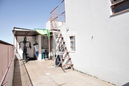 Apartamento à venda com 111m², 3 quartos e sem vagaTerraço