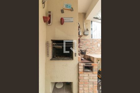 Casa à venda com 90m², 2 quartos e 2 vagasQuintal