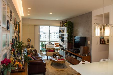 Apartamento à venda com 90m², 3 quartos e 1 vagaSala