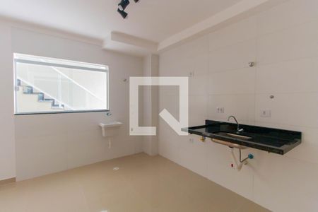 Casa de condomínio à venda com 33m², 1 quarto e sem vaga Casa de condomínio à venda com 33m², 1 quarto e sem vagaCozinha e Área de Serviço