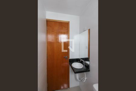Banheiro de apartamento para alugar com 1 quarto, 31m² em Vila Prudente, São Paulo