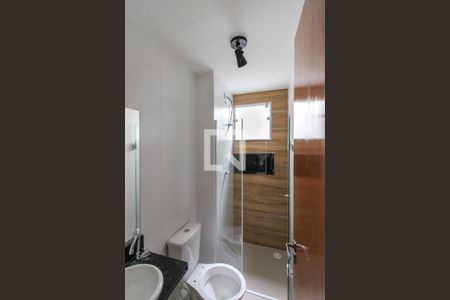 Banheiro de apartamento para alugar com 1 quarto, 31m² em Vila Prudente, São Paulo