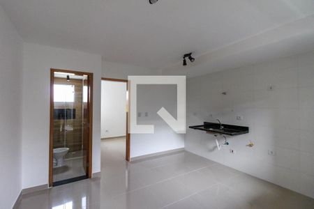 Sala/Cozinha de apartamento para alugar com 1 quarto, 31m² em Vila Prudente, São Paulo