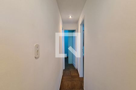 Corredor de casa à venda com 2 quartos, 190m² em Engenho de Dentro, Rio de Janeiro