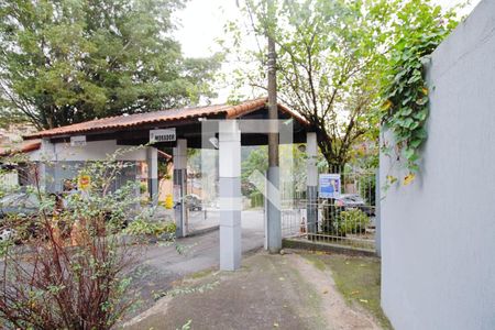 Casa de condomínio à venda com 140m², 3 quartos e 1 vagaFachada e portaria