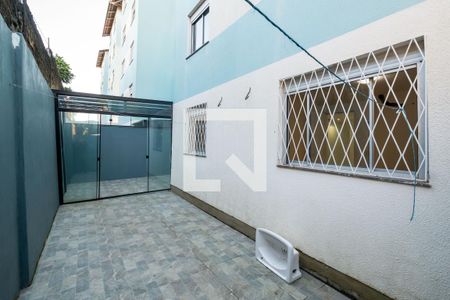 Apartamento à venda com 80m², 2 quartos e 1 vagaPátio