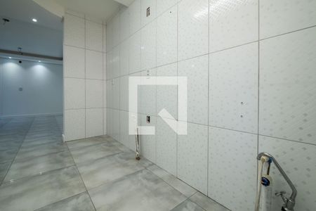 Cozinha e Área de Serviço de apartamento à venda com 2 quartos, 80m² em Vila Nova, Porto Alegre