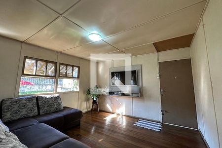 Sala de Estar de casa à venda com 3 quartos, 160m² em Feitoria, São Leopoldo