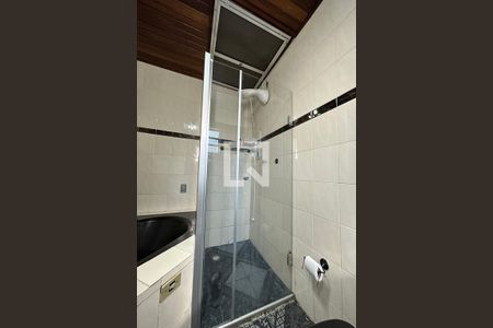 Casa à venda com 160m², 3 quartos e 1 vagaBox do Banheiro