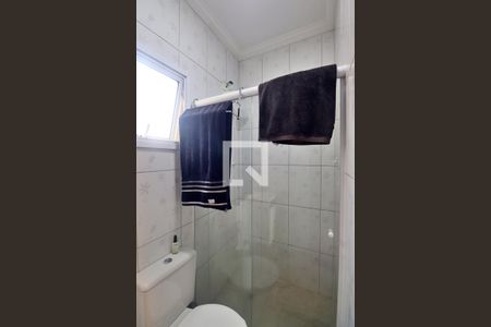 Casa à venda com 75m², 2 quartos e 2 vagasBanheiro do Quarto - Suíte 1