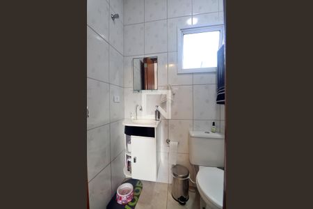 Casa à venda com 75m², 2 quartos e 2 vagasBanheiro do Quarto - Suíte 1