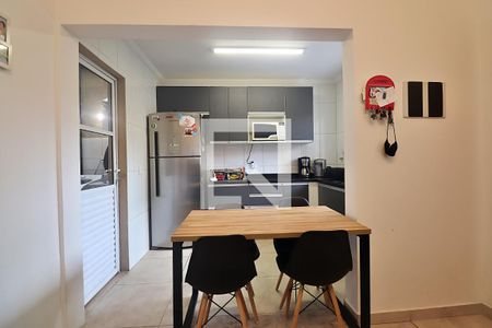 Casa à venda com 75m², 2 quartos e 2 vagasCozinha