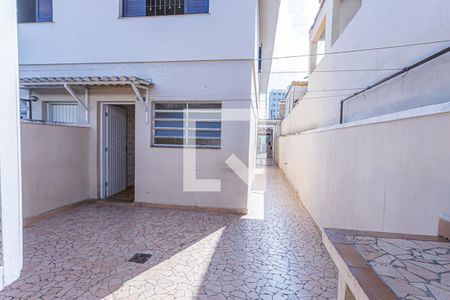 Casa para alugar com 157m², 3 quartos e 2 vagas Casa para alugar com 157m², 3 quartos e 2 vagasVista Quarto de Serviço