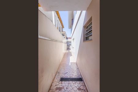 Casa para alugar com 157m², 3 quartos e 2 vagas Casa para alugar com 157m², 3 quartos e 2 vagasCorredor