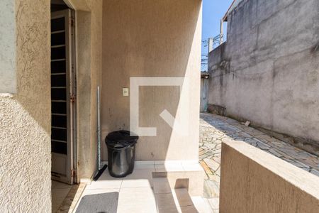 Casa para alugar com 670m², 6 quartos e 8 vagasVaranda da Cozinha