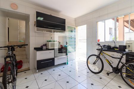 Casa para alugar com 670m², 6 quartos e 8 vagasEdícula - Cozinha