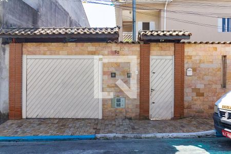 Casa para alugar com 670m², 6 quartos e 8 vagasFachada