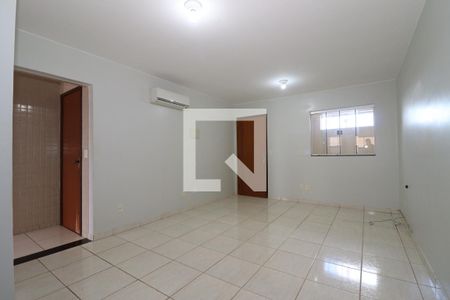 Apartamento para alugar com 90m², 3 quartos e 1 vagaSala