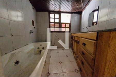 Banheiro de casa para alugar com 2 quartos, 75m² em Padre Eustáquio, Belo Horizonte