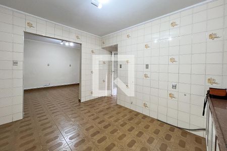 Casa à venda com 240m², 4 quartos e 4 vagasCozinha