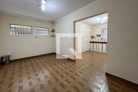 Casa à venda com 240m², 4 quartos e 4 vagasCopa