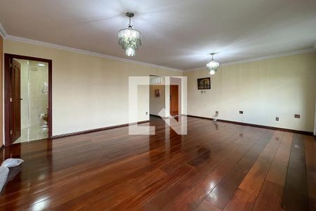 Sala de casa à venda com 4 quartos, 240m² em Vila Anglo Brasileira, São Paulo