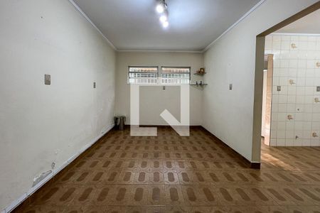 Casa à venda com 240m², 4 quartos e 4 vagasCopa