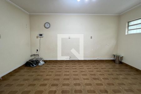 Casa à venda com 240m², 4 quartos e 4 vagasCopa