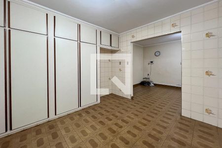 Casa à venda com 240m², 4 quartos e 4 vagasCozinha