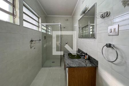 Casa à venda com 240m², 4 quartos e 4 vagasBanheiro do Quarto 4