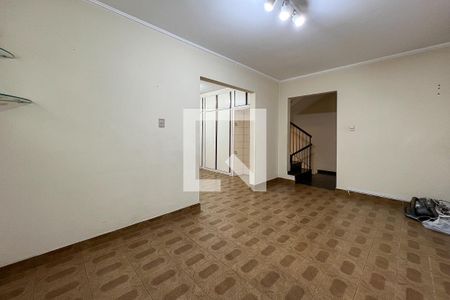 Casa à venda com 240m², 4 quartos e 4 vagasCopa