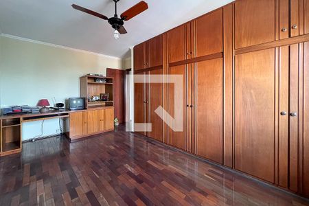 Quarto 1 de casa à venda com 4 quartos, 240m² em Vila Anglo Brasileira, São Paulo