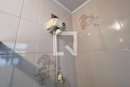 Casa à venda com 240m², 4 quartos e 4 vagasBanheiro Social