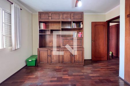 Casa à venda com 240m², 4 quartos e 4 vagasQuarto 2