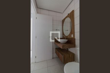 Apartamento para alugar com 64m², 2 quartos e 1 vaga Apartamento para alugar com 64m², 2 quartos e 1 vagaBanheiro 2