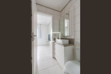 Apartamento para alugar com 64m², 2 quartos e 1 vaga Apartamento para alugar com 64m², 2 quartos e 1 vagaBanheiro 1