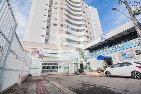 Apartamento para alugar com 64m², 2 quartos e 1 vaga Apartamento para alugar com 64m², 2 quartos e 1 vagaFachada