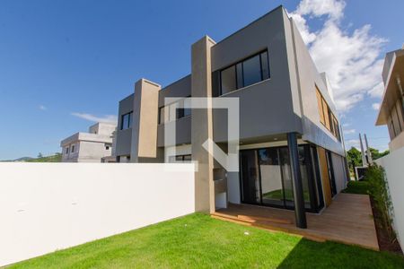 Casa para alugar com 145m², 3 quartos e 1 vaga Casa para alugar com 145m², 3 quartos e 1 vagaQuintal