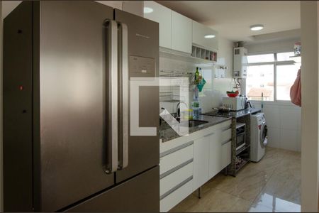 Apartamento à venda com 100m², 3 quartos e 2 vagas Apartamento à venda com 100m², 3 quartos e 2 vagasCozinha