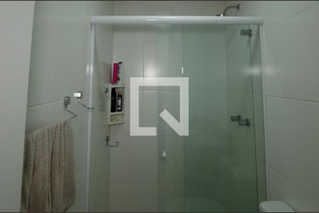 Apartamento à venda com 100m², 3 quartos e 2 vagas Apartamento à venda com 100m², 3 quartos e 2 vagasBanheiro