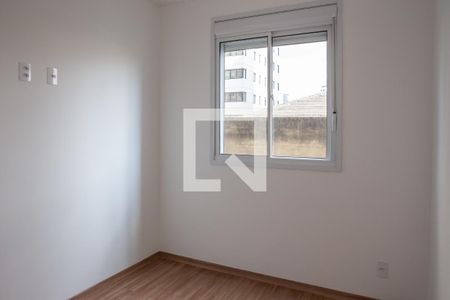 Quarto 1 de apartamento para alugar com 2 quartos, 36m² em Orr, São Paulo