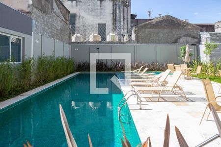 Apartamento para alugar com 36m², 2 quartos e sem vaga Apartamento para alugar com 36m², 2 quartos e sem vagaÁrea comum - Piscina