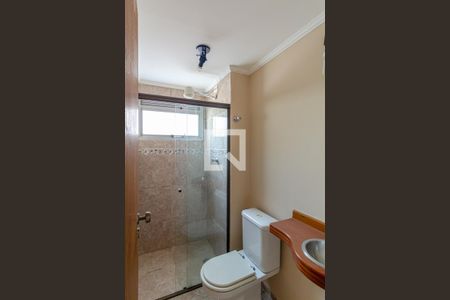 Banheiro de kitnet/studio para alugar com 1 quarto, 60m² em Santa Cecília, São Paulo