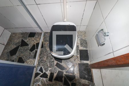 Casa de condomínio para alugar com 50m², 2 quartos e 1 vaga Casa de condomínio para alugar com 50m², 2 quartos e 1 vagaBanheiro Social