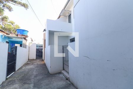 Casa de condomínio para alugar com 50m², 2 quartos e 1 vaga Casa de condomínio para alugar com 50m², 2 quartos e 1 vagaFachada