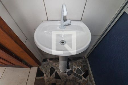 Casa de condomínio para alugar com 50m², 2 quartos e 1 vaga Casa de condomínio para alugar com 50m², 2 quartos e 1 vagaBanheiro Social