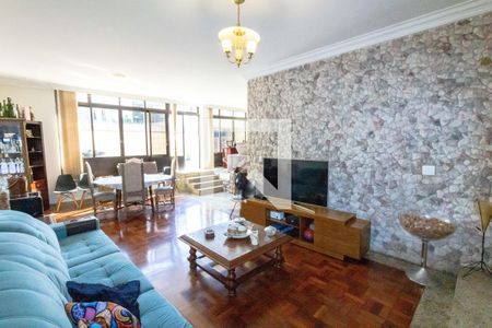 Sala de casa à venda com 5 quartos, 361m² em Jardim Luzitânia, São Paulo