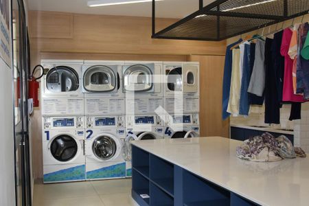 Apartamento à venda com 36m², 2 quartos e sem vagaÁrea comum - Lavanderia